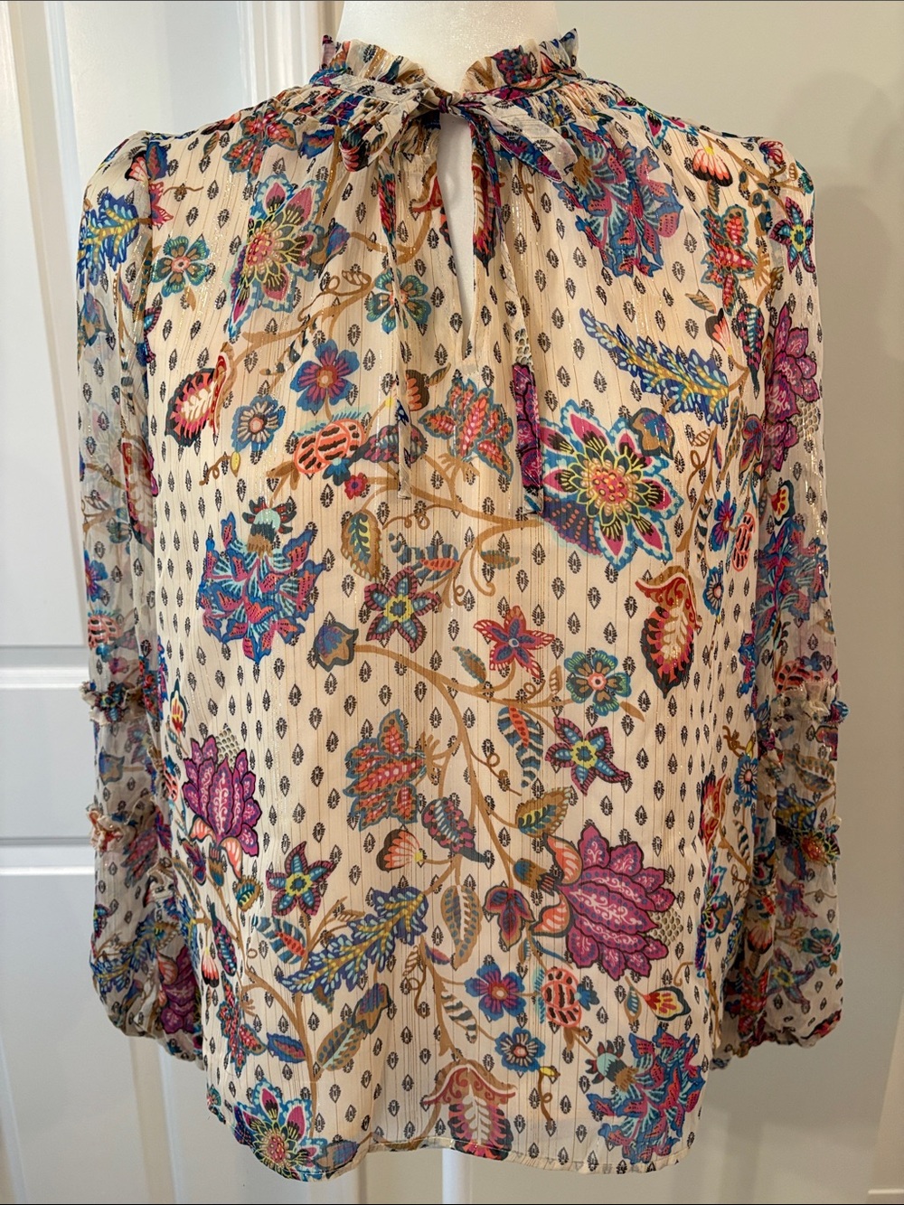 LOFT Cream Sheer Gold Thread Floral Ruffle Tie-Neck Long Ruffle Sleeve Blouse XS